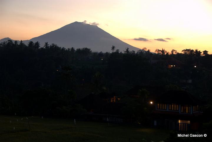 MGA92237.jpg - Mount Akung, an active volcano which erupted in the 1964 ??.