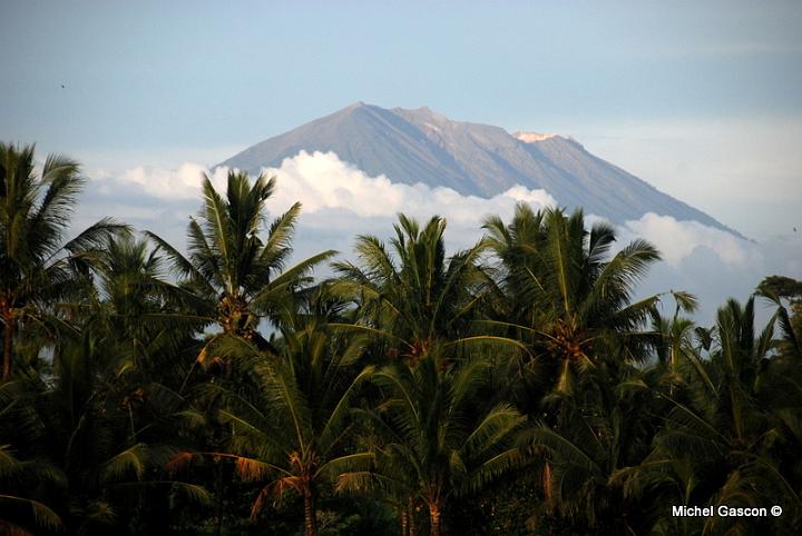 MGA92769.jpg - Michel Gascon © Mount Agung, impressive from any angle